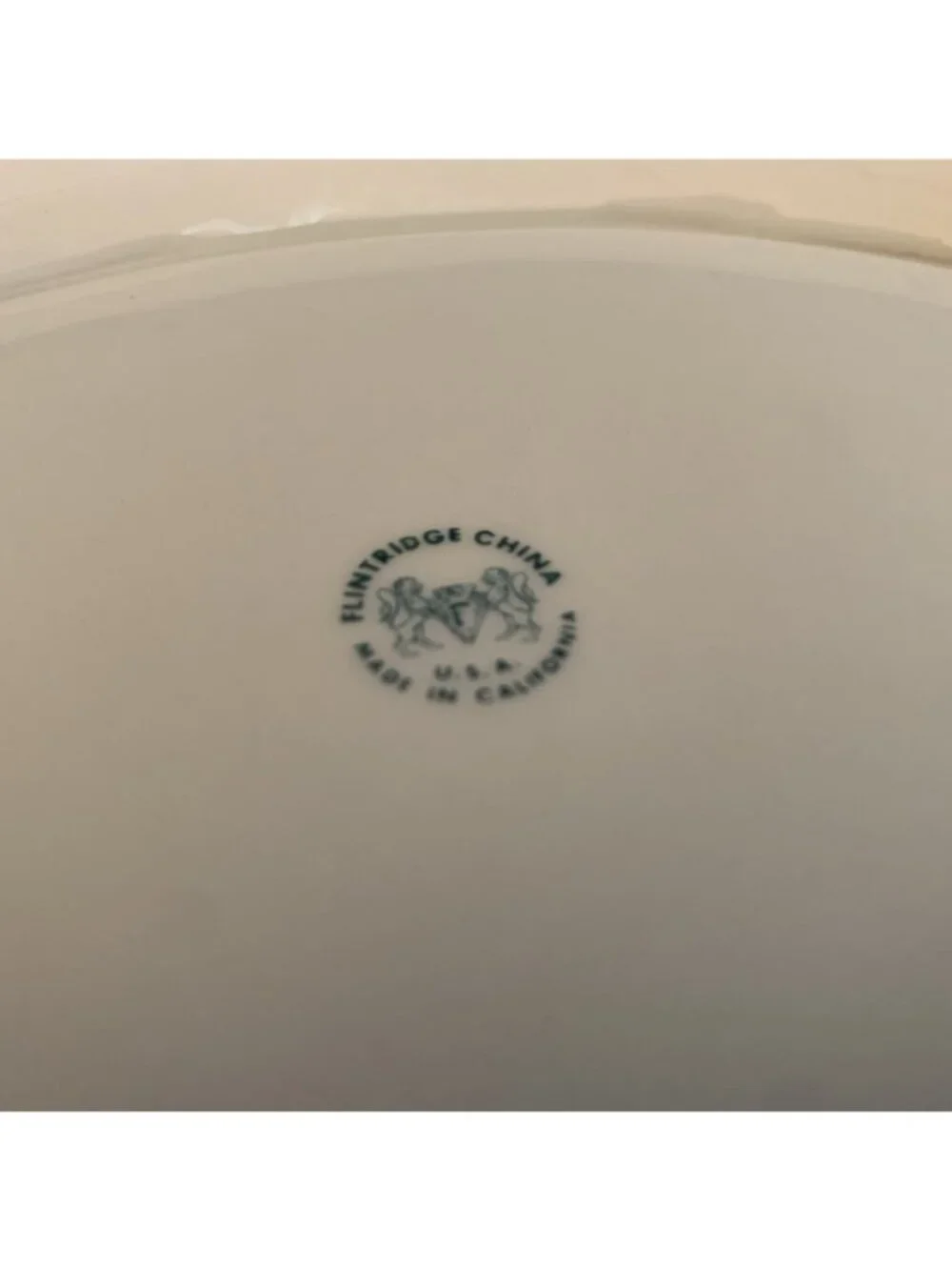 Flintridge Huntington Oval Serving Bowl 9.75
